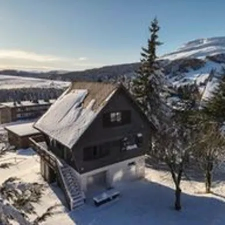 Chalet Rénové Pour 10 Pers. Avec Parking Proche - Fr-1-814-102 Super-Besse